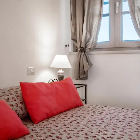 Giusti Alloggio per agriturismo Magliano in Toscana