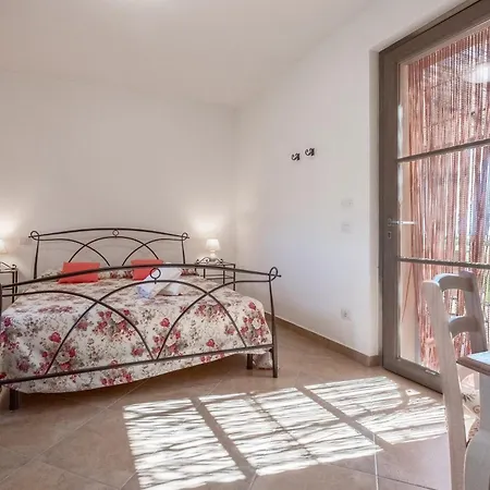 Alloggio per agriturismo Giusti *